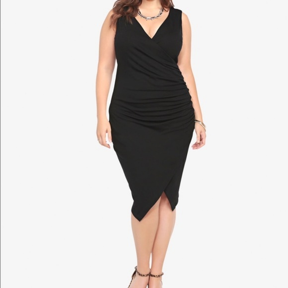 torrid Dresses & Skirts - Torrid Ponte Envelope Bodycon Dress Plus Size 3